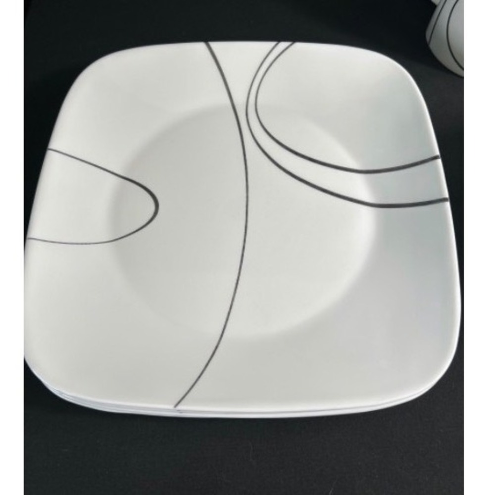 Corelle Square Simple‎ Lines Dinner Plates Set of 4 White Black Vitrelle 10.25"